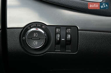 Позашляховик / Кросовер Opel Mokka 2013 в 