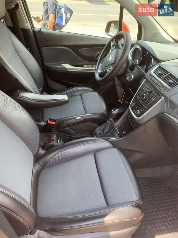 Внедорожник / Кроссовер Opel Mokka 2014 в Одессе