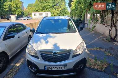 Внедорожник / Кроссовер Opel Mokka 2014 в 