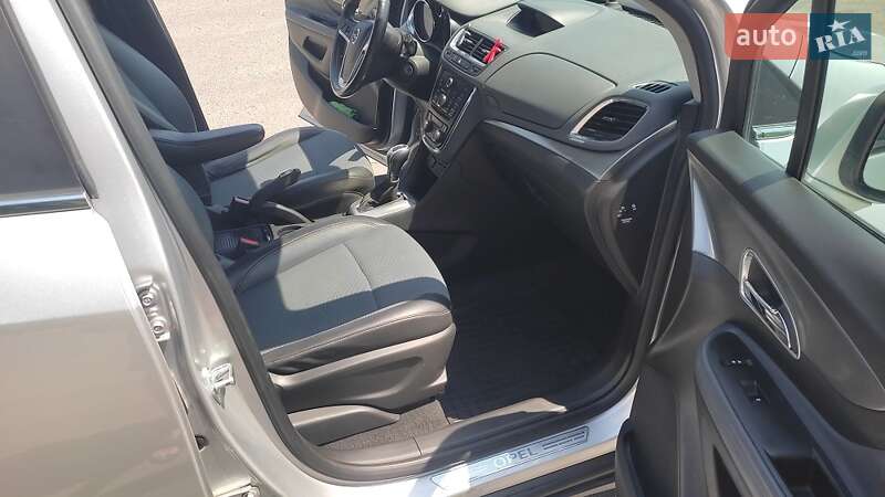 Позашляховик / Кросовер Opel Mokka 2013 в Полтаві