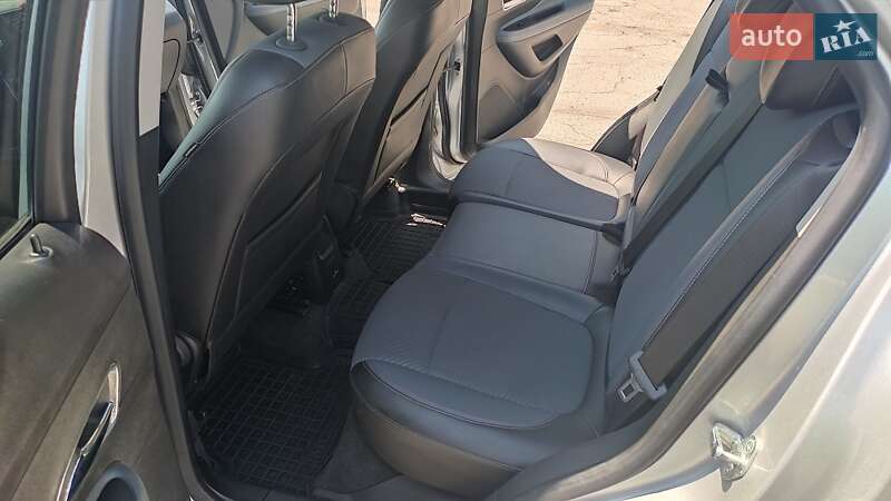 Позашляховик / Кросовер Opel Mokka 2013 в Полтаві