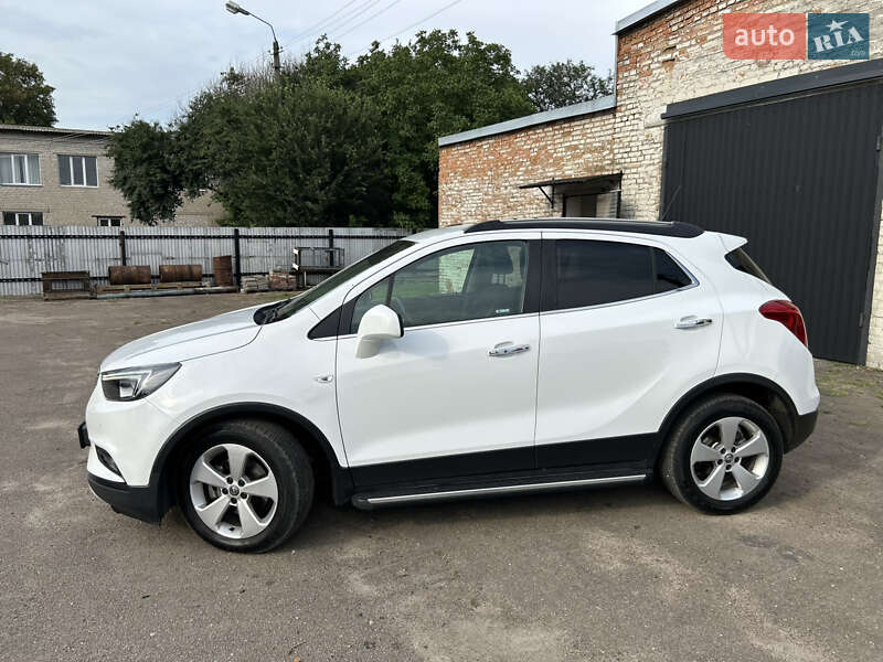 Внедорожник / Кроссовер Opel Mokka 2017 в Переяславе