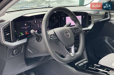 Позашляховик / Кросовер Opel Mokka 2023 в 