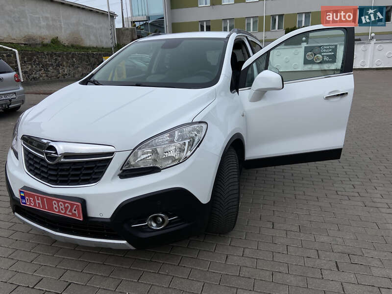 Позашляховик / Кросовер Opel Mokka 2014 в Рівному