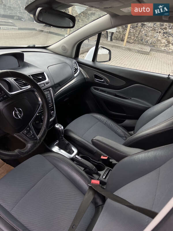 Позашляховик / Кросовер Opel Mokka 2014 в Рівному