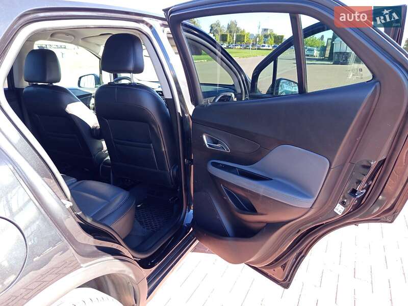 Внедорожник / Кроссовер Opel Mokka 2012 в Луцке