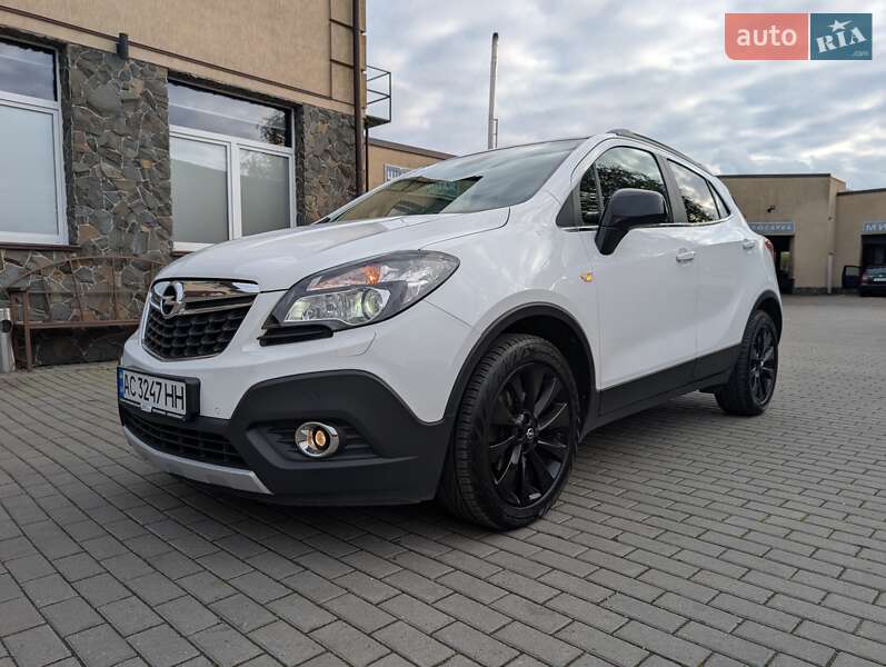 Внедорожник / Кроссовер Opel Mokka 2015 в Владимире
