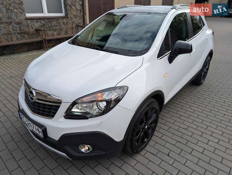 Внедорожник / Кроссовер Opel Mokka 2015 в Владимире
