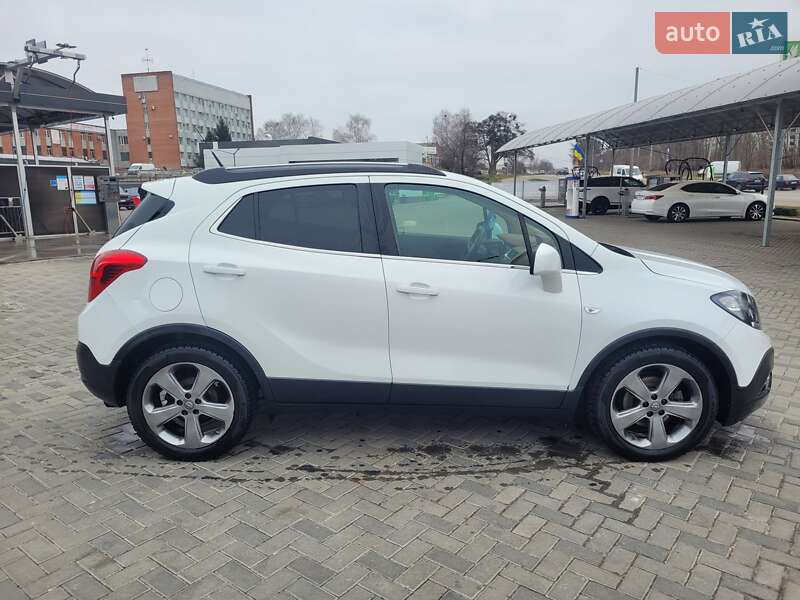 Внедорожник / Кроссовер Opel Mokka 2015 в Полтаве