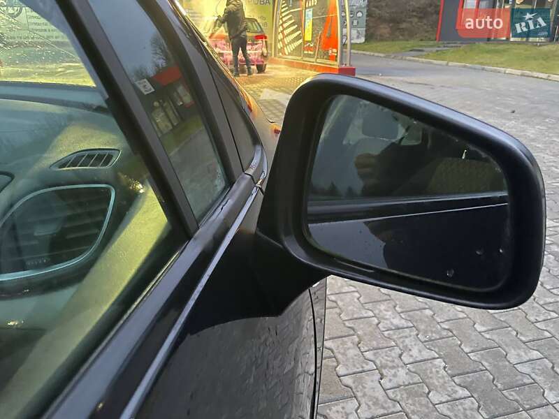 Внедорожник / Кроссовер Opel Mokka 2013 в Тернополе