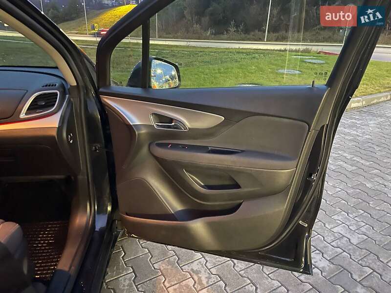 Внедорожник / Кроссовер Opel Mokka 2013 в Тернополе