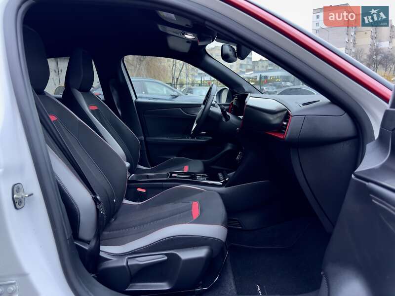 Внедорожник / Кроссовер Opel Mokka 2021 в Подольске