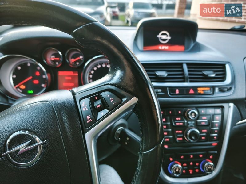 Позашляховик / Кросовер Opel Mokka 2015 в Коломиї