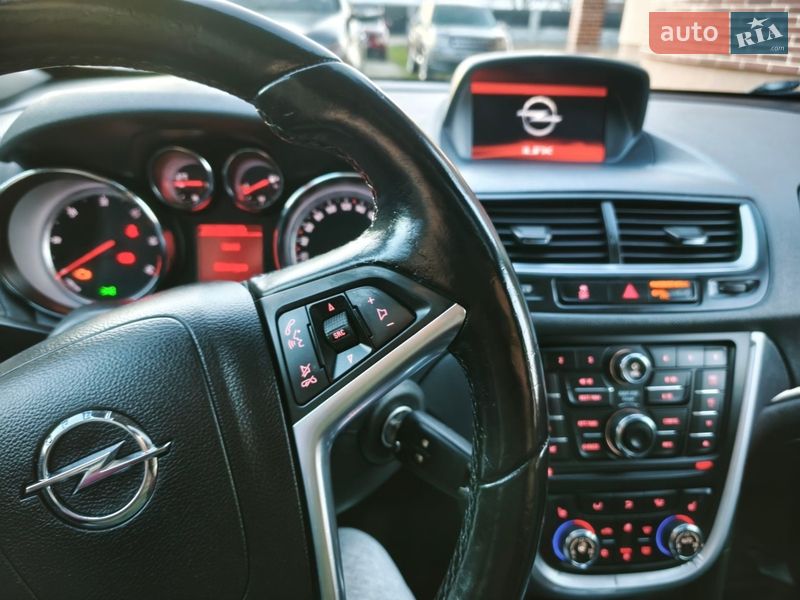 Позашляховик / Кросовер Opel Mokka 2015 в Коломиї