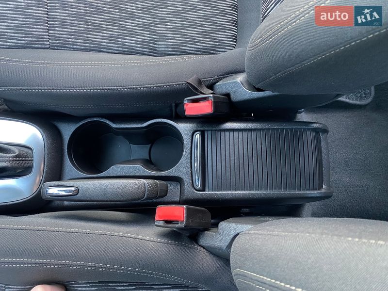 Позашляховик / Кросовер Opel Mokka 2015 в Коломиї