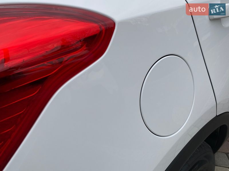 Позашляховик / Кросовер Opel Mokka 2015 в Коломиї