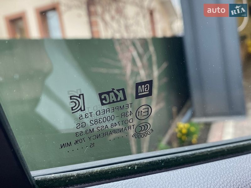 Позашляховик / Кросовер Opel Mokka 2015 в Коломиї