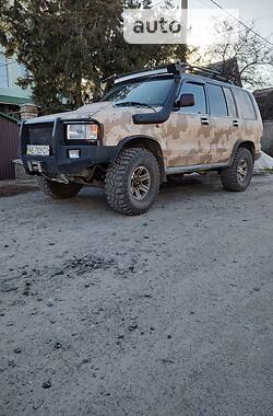 Позашляховик / Кросовер Opel Monterey 1993 в Новомосковську