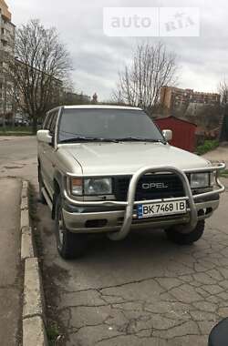 Позашляховик / Кросовер Opel Monterey 1995 в Рівному