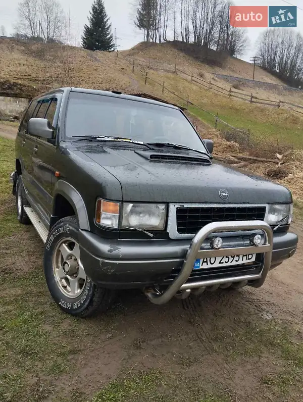 Opel Monterey 1995