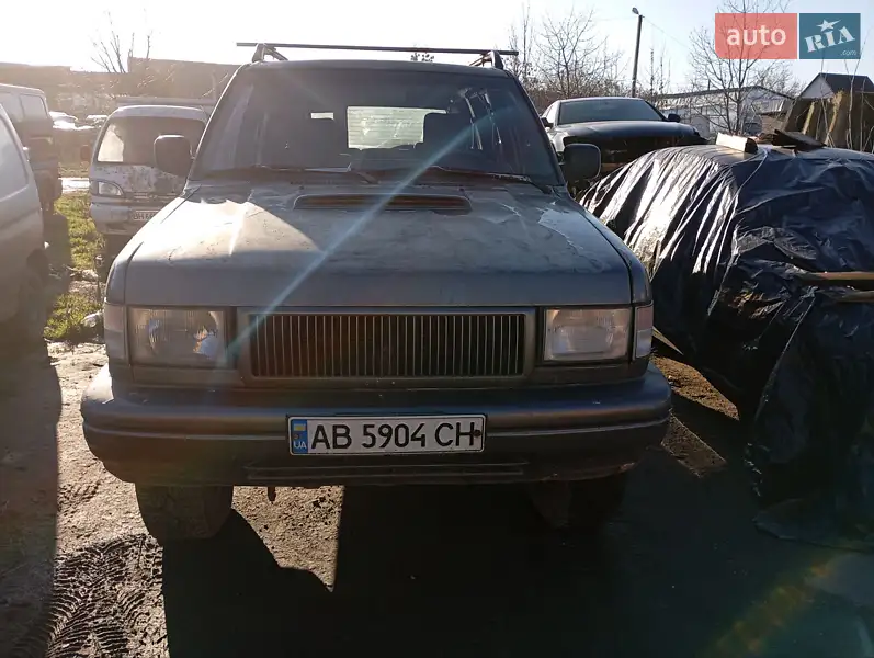 Opel Monterey 1993