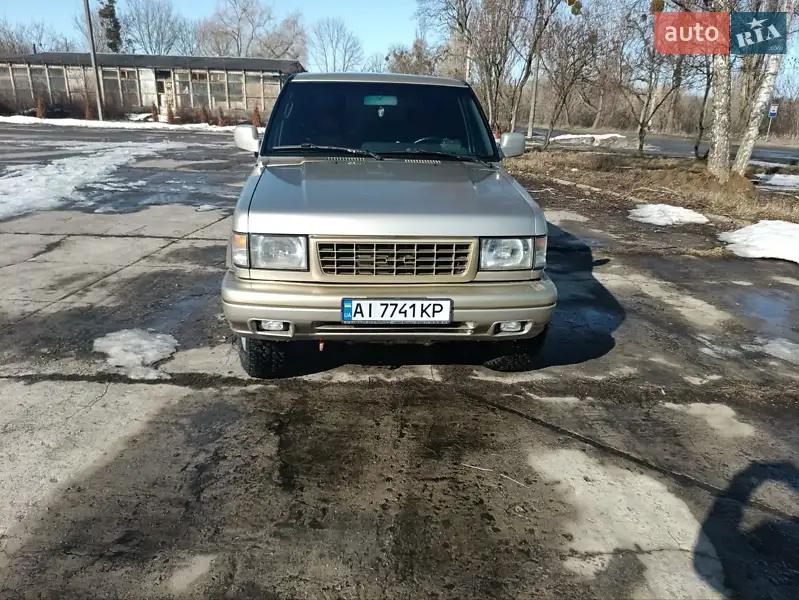 Opel Monterey