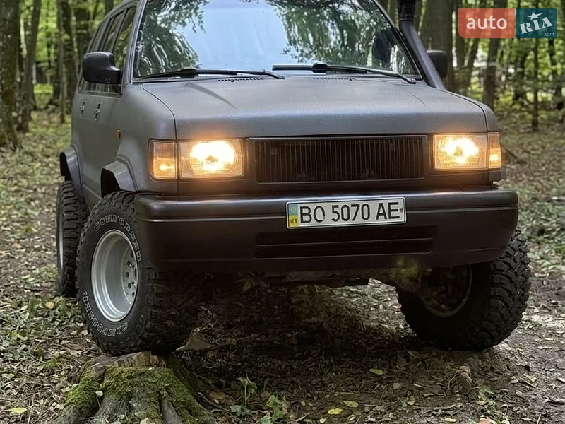 Opel Monterey 1993