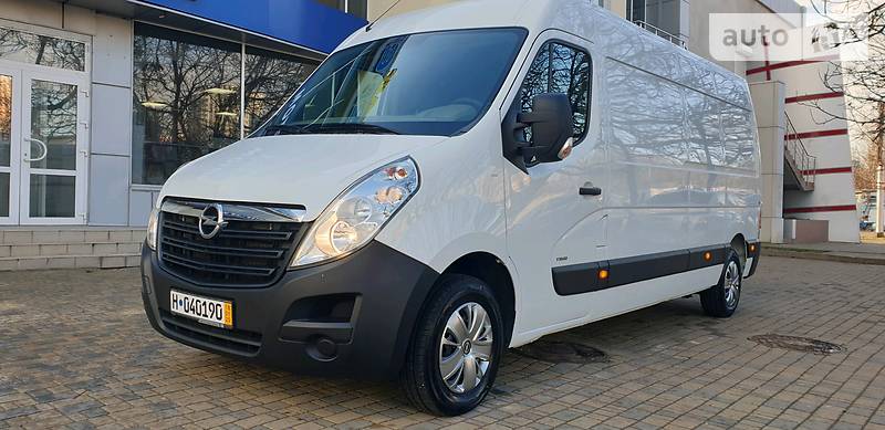 Вантажопасажирський фургон Opel Movano 2016 в Одесі