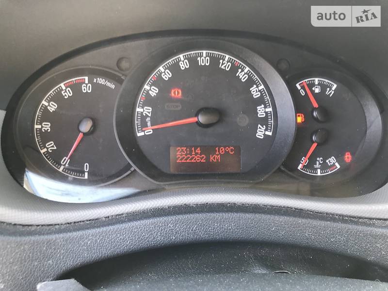 Вантажопасажирський фургон Opel Movano 2015 в Луцьку