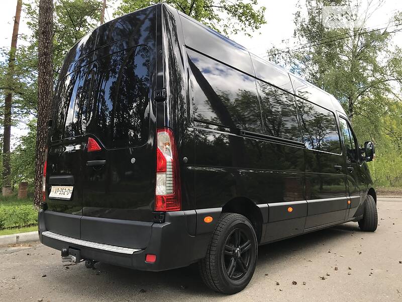 Вантажопасажирський фургон Opel Movano 2016 в Києві