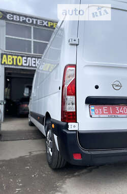 Вантажний фургон Opel Movano 2021 в Дніпрі