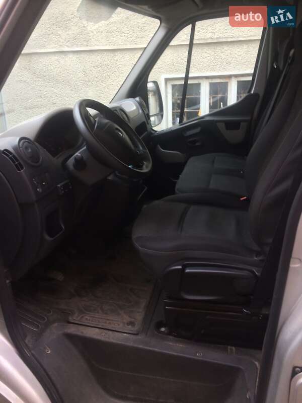 Мікроавтобус Opel Movano 2016 в Золочеві