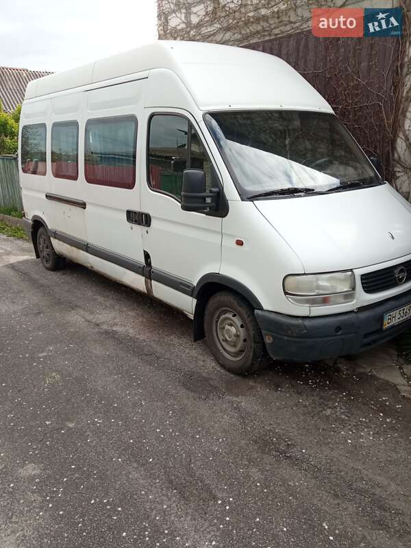 Микроавтобус Opel Movano 2000 в 