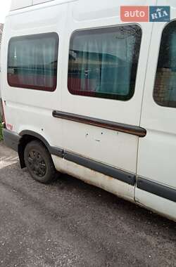 Микроавтобус Opel Movano 2000 в 