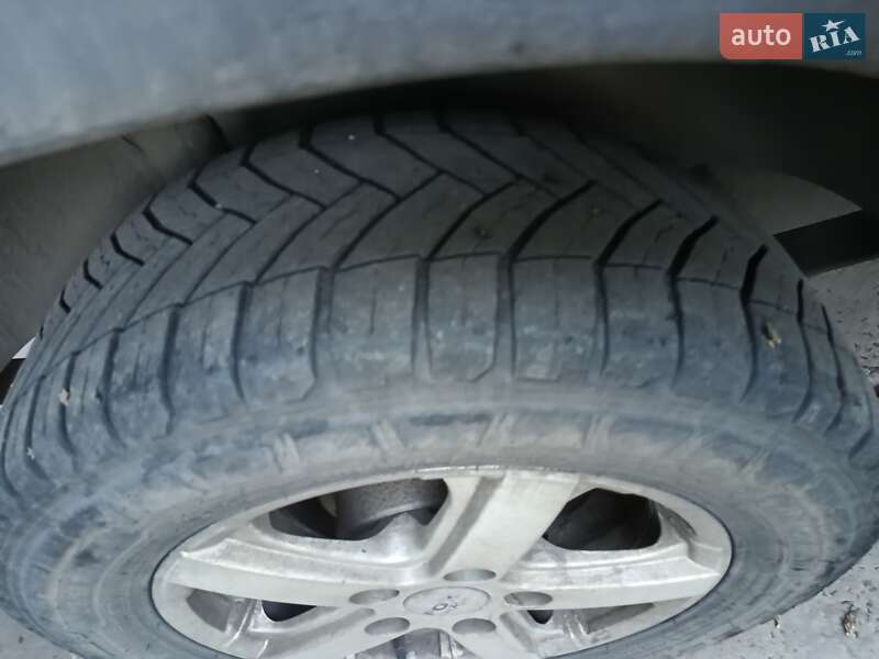 Другие автобусы Opel Movano 2002 в Кривом Роге