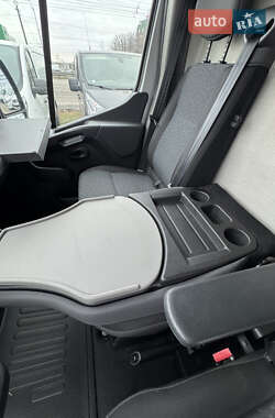 Грузовой фургон Opel Movano 2020 в 