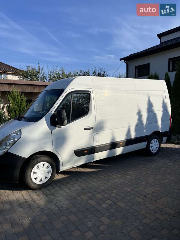 Микроавтобус Opel Movano 2014 в Киеве