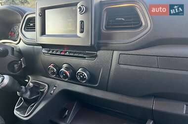 Грузопассажирский фургон Opel Movano 2021 в 
