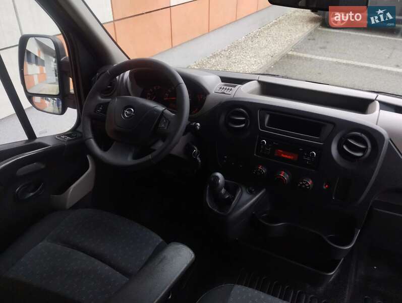 Тентованый Opel Movano 2015 в Сарнах