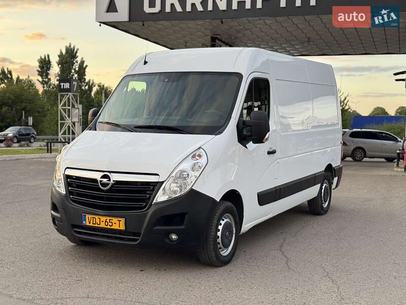 Вантажний фургон Opel Movano 2018 в Дубні