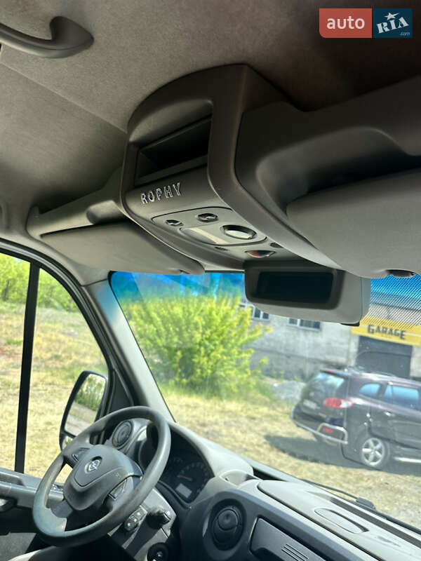 Грузовой фургон Opel Movano 2011 в Сарнах