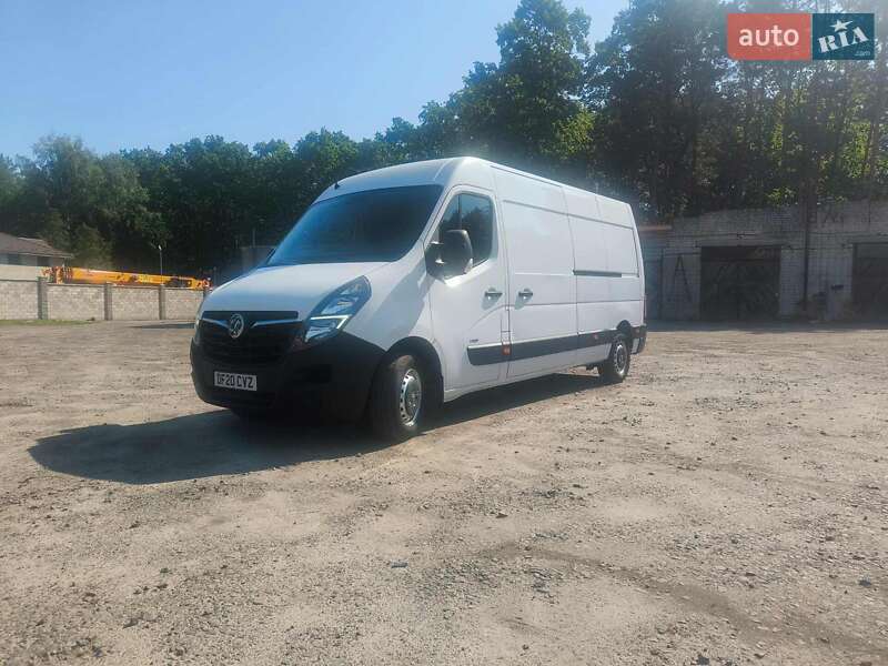 Opel Movano 2020