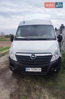 Вантажний фургон Opel Movano 2013 в Рівному