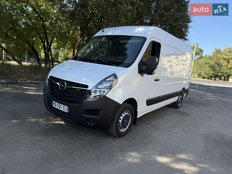 Opel Movano 2020