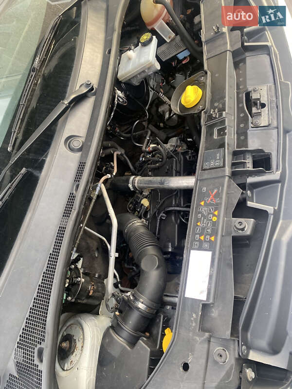 Грузовой фургон Opel Movano 2018 в Ивано-Франковске