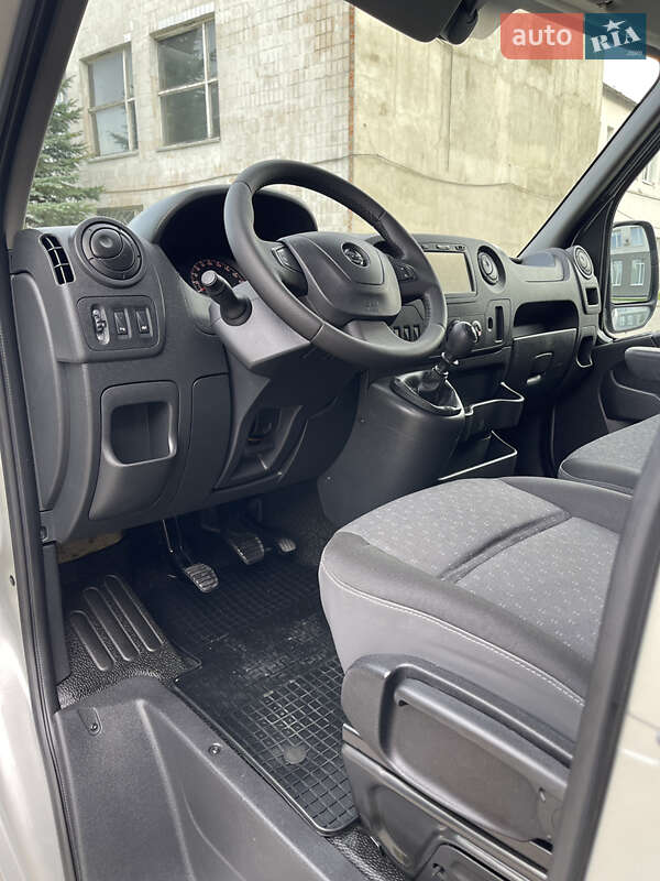 Вантажний фургон Opel Movano 2018 в Луцьку