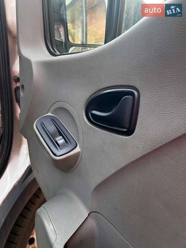 Грузовой фургон Opel Movano 2005 в Березному