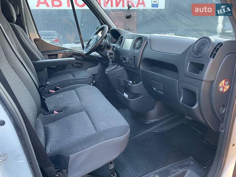 Грузовой фургон Opel Movano 2017 в Киеве