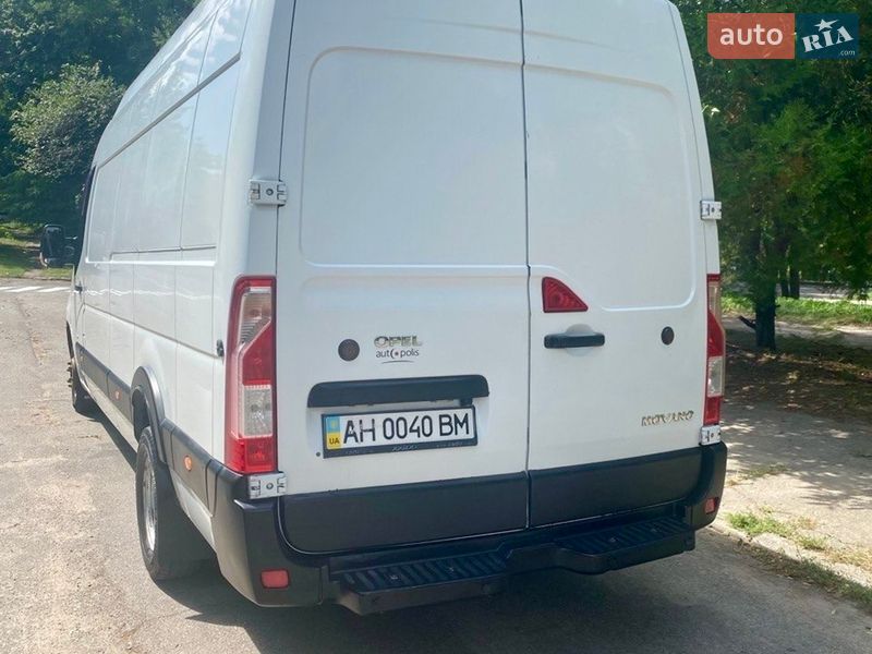 Грузовой фургон Opel Movano 2012 в Светловодске