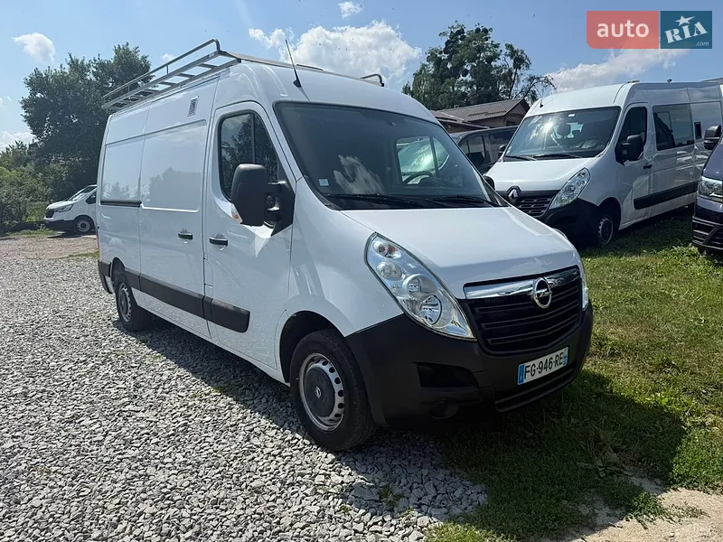 Opel Movano